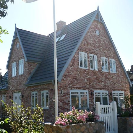 Funkelstern Villa Oldsum Exteriör bild